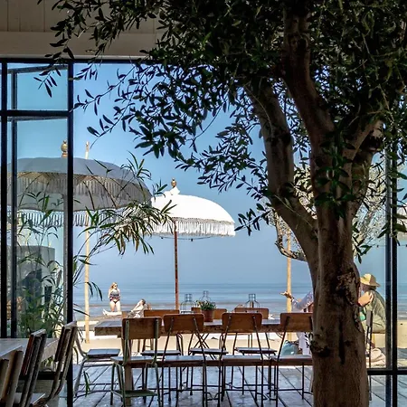 Geliefd Alojamento de Acomodação e Pequeno-almoço Voorhout