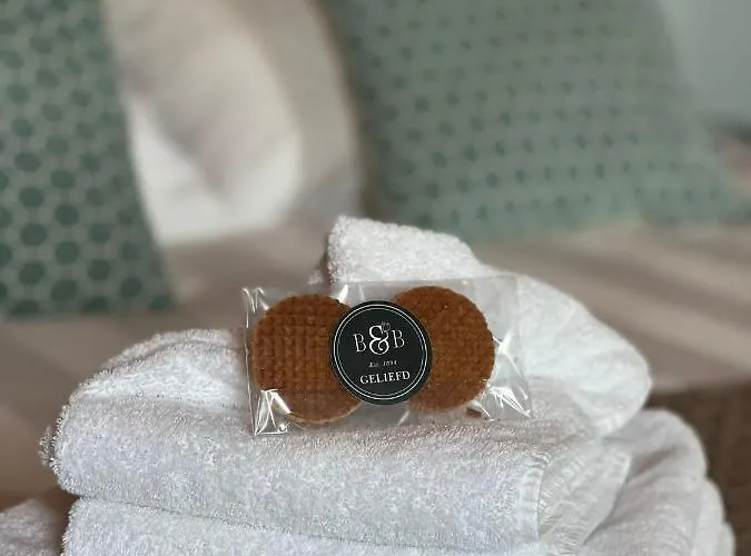 Geliefd לינה וארוחת בוקר 3*