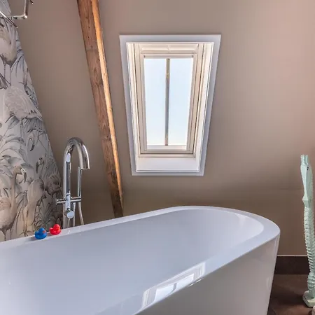 Geliefd Bed & Breakfast 3*